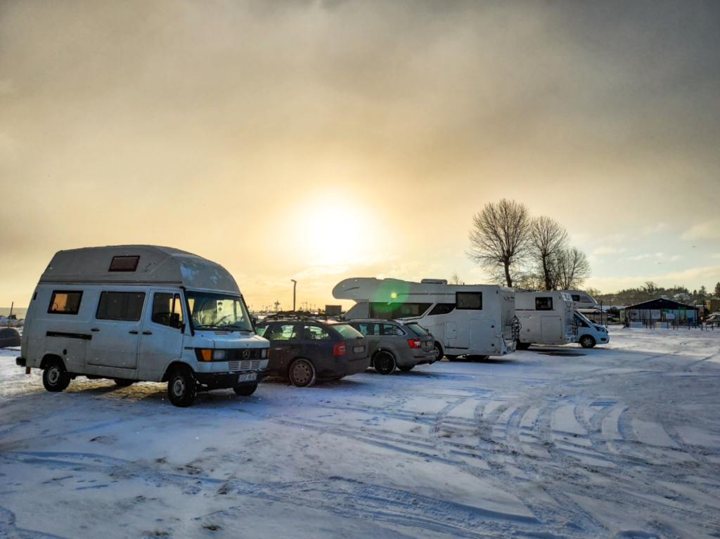 Legal and Ethical Aspects of Motorhome Parking