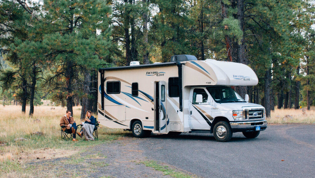 The Reasons People Consider Living in a Motorhome: