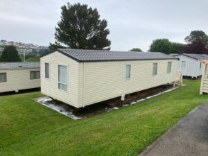 Read more about the article How To Clean Static Caravan Guttering