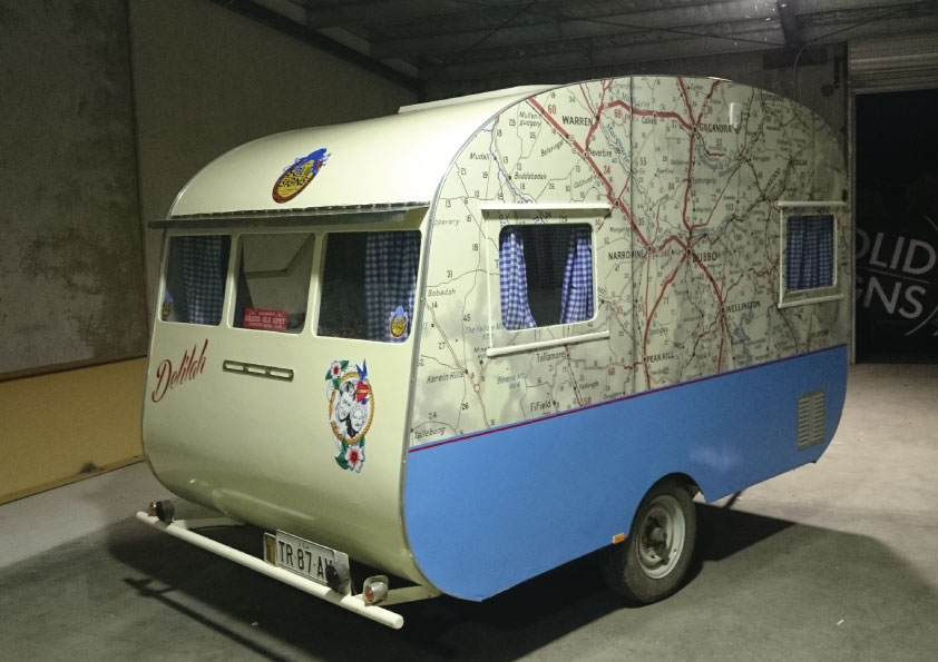You are currently viewing How Much To Wrap A Caravan?