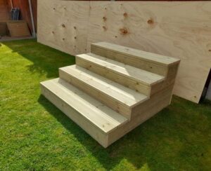 Read more about the article How To Make Static Caravan Steps