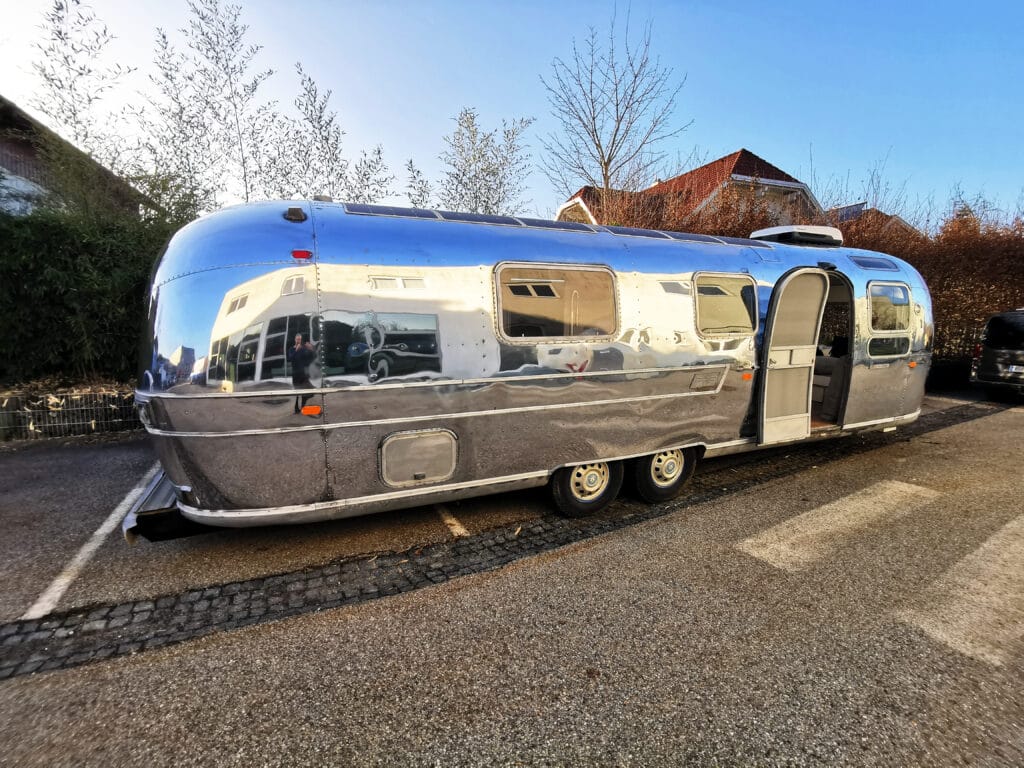 You are currently viewing Can I Import An Airstream Caravan To Australia?