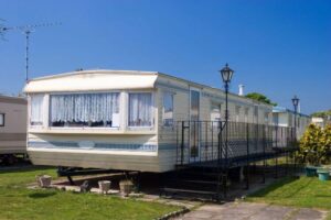 Read more about the article How to Move a Static Caravan Sideways